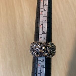 PRELOVED BRAIDED GOLD AND SILVER TONE RING